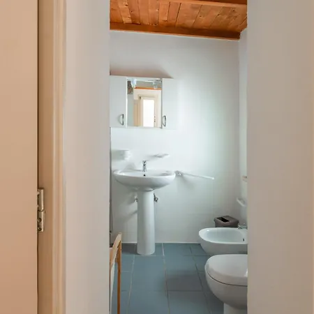 Appartement La Casa A Corte Con Terrazzo - Artemisia Homes