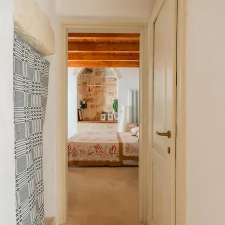 La Casa A Corte Con Terrazzo - Artemisia Homes Spongano