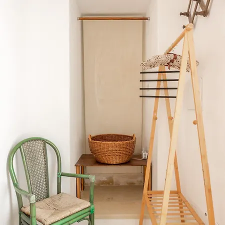 La Casa A Corte Con Terrazzo - Artemisia Homes *