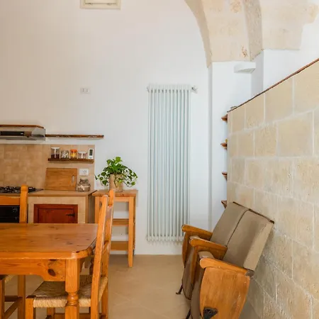 La Casa A Corte Con Terrazzo - Artemisia Homes