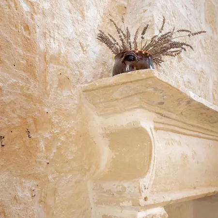 La Casa A Corte Con Terrazzo - Artemisia Homes