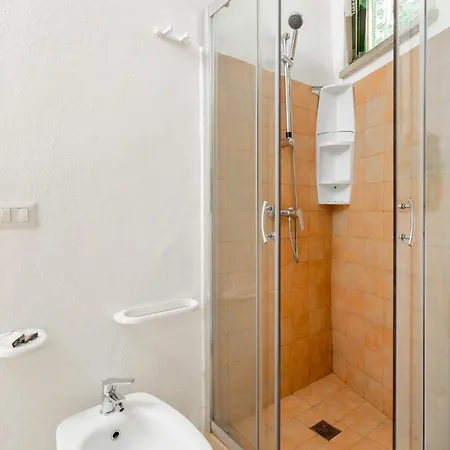 La Casa A Corte Con Terrazzo - Artemisia Homes Apartment Spongano