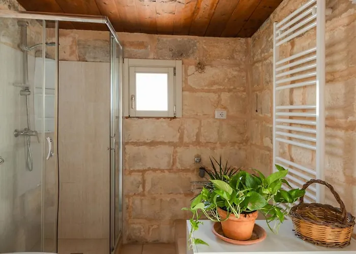 La Casa A Corte Con Terrazzo - Artemisia Homes