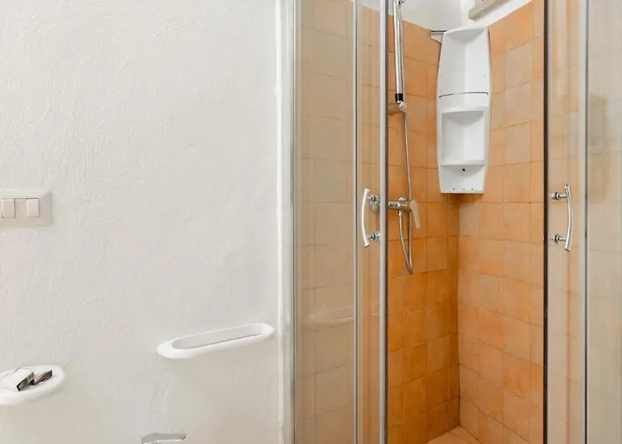 La Casa A Corte Con Terrazzo - Artemisia Homes Appartement Spongano